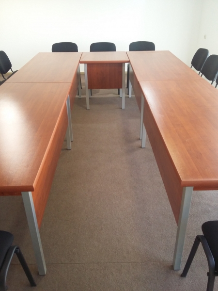 Խորհրդակցությունների սեղան - Օֆիսային կահույք Սեղաններ և աթոռներ